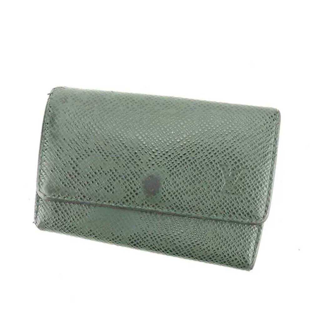 Louis Vuitton Key holder Key case Taiga Green Mens Authentic